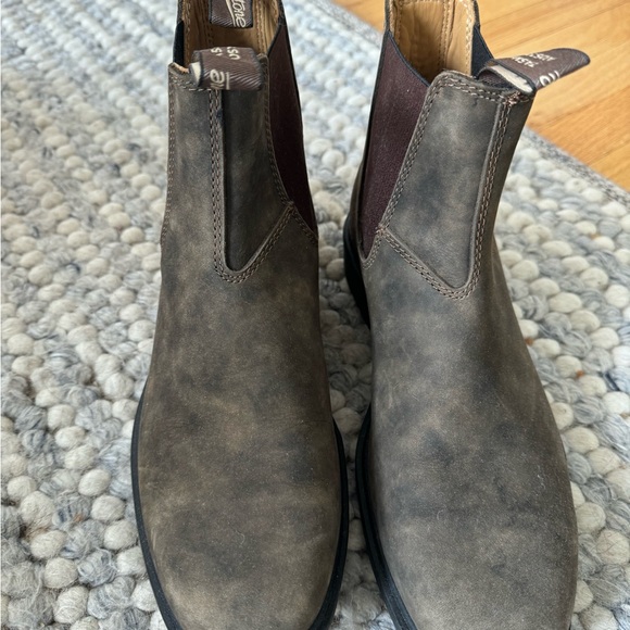 Blundstone Brown Chelsea Boots for Men - Picture 5 of 7